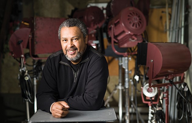Kevin Willmott with lights 2016