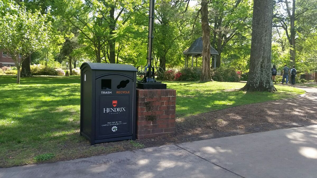 Combination Outdoor Trash and Recycling Bins Project