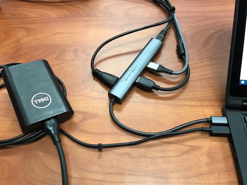 Normal Plug Power Dock Classroom AV Guides | Hendrix College