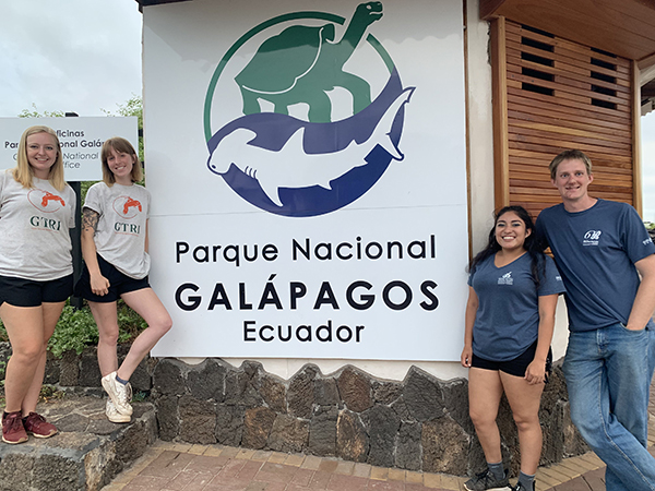 Galapagos-2019_4978group_web.jpg