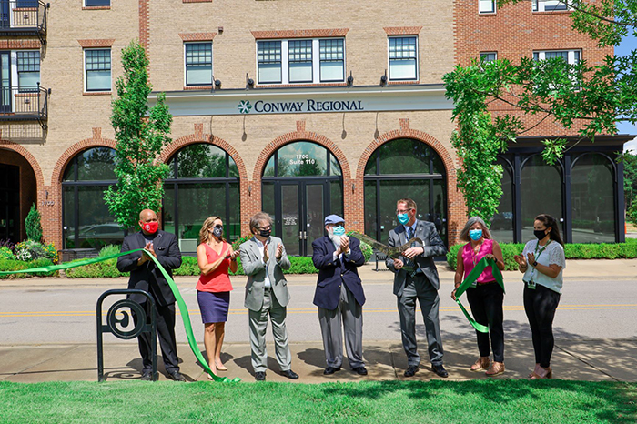 /uploadedimages/News/News_Releases/HealthClinicRibbonCutting_7072-2-Resize.jpg