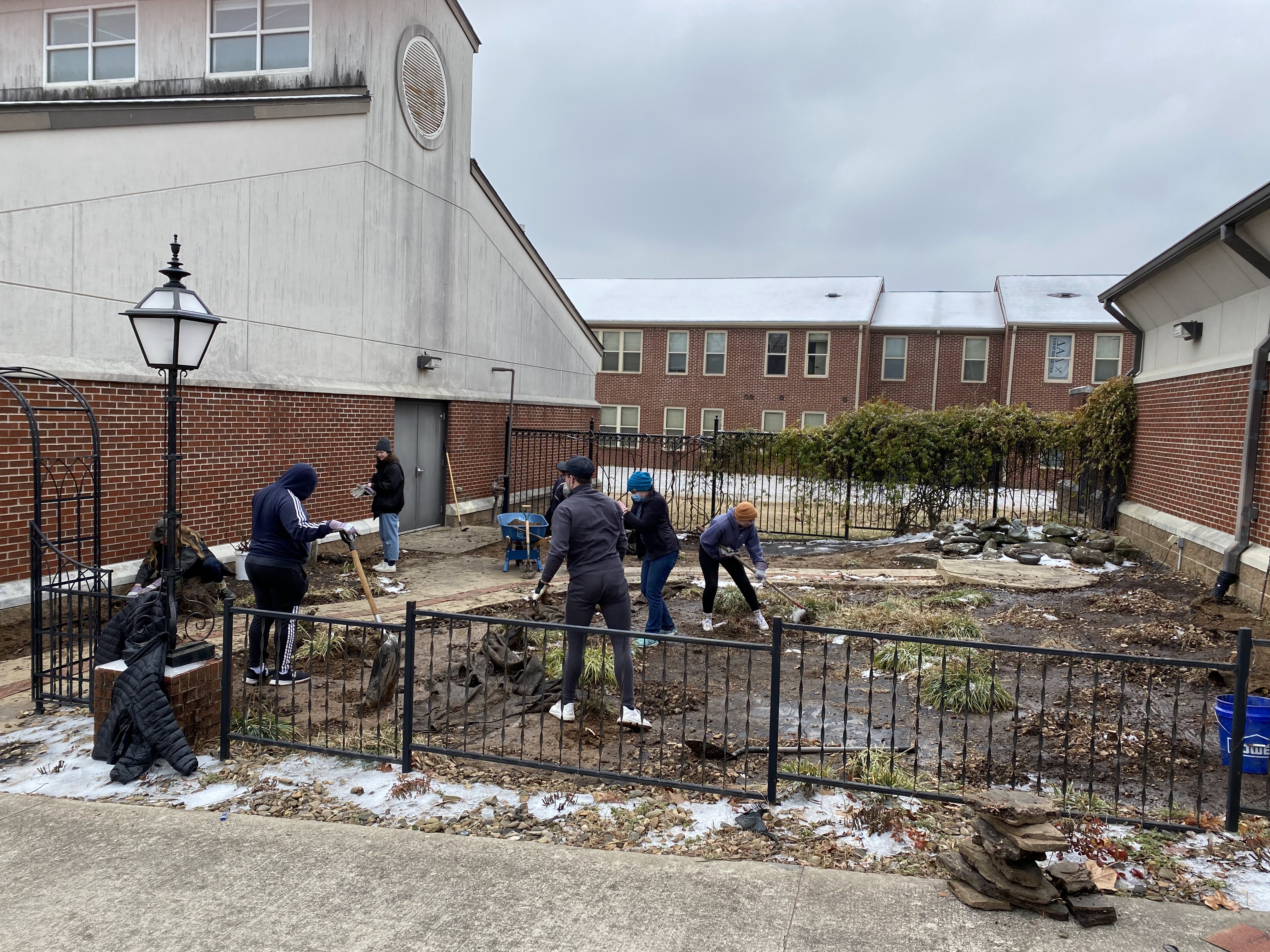 Students work on the Stellar Joy Garden project